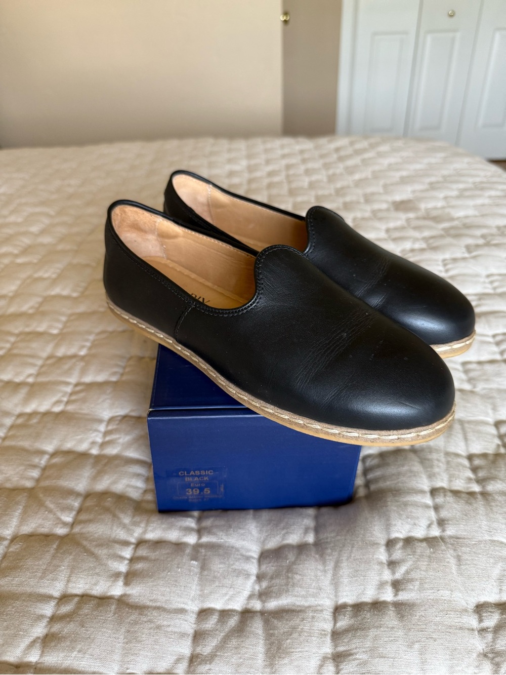 Charix Classic Black Slip-On Leather Shoes